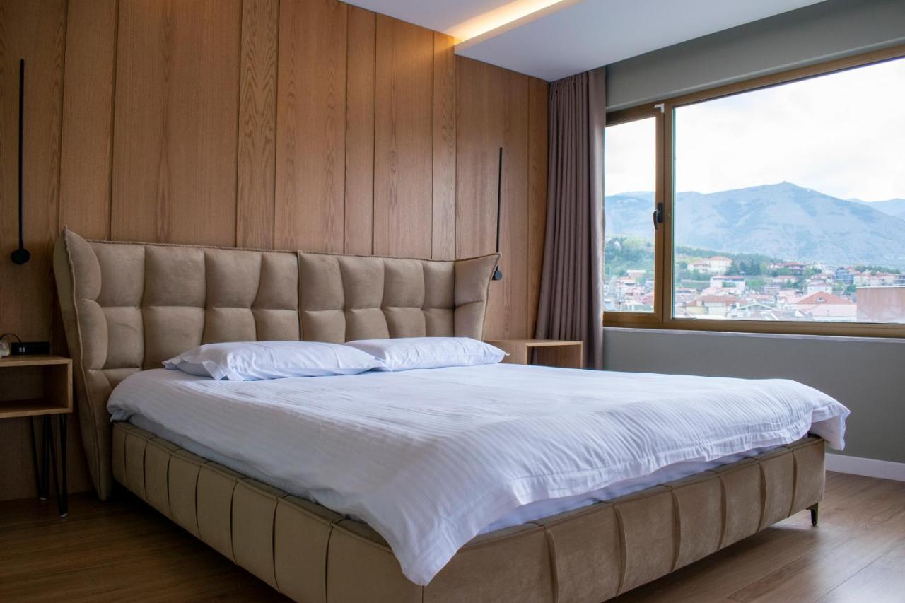 Bocca Hotel Korce Buitenkant foto