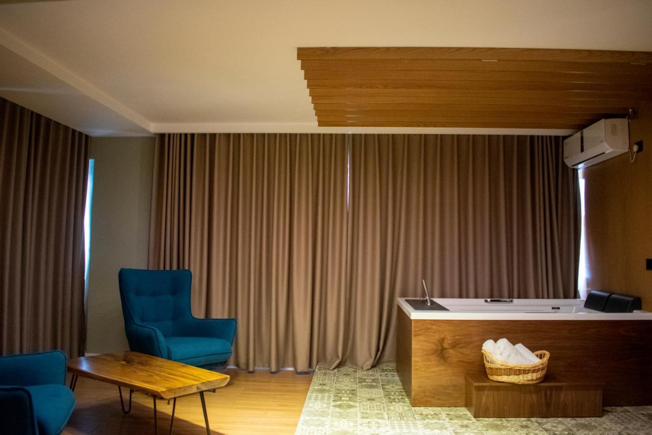 Bocca Hotel Korce Buitenkant foto