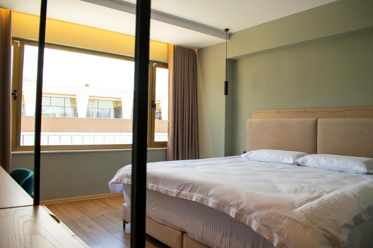 Bocca Hotel Korce Buitenkant foto