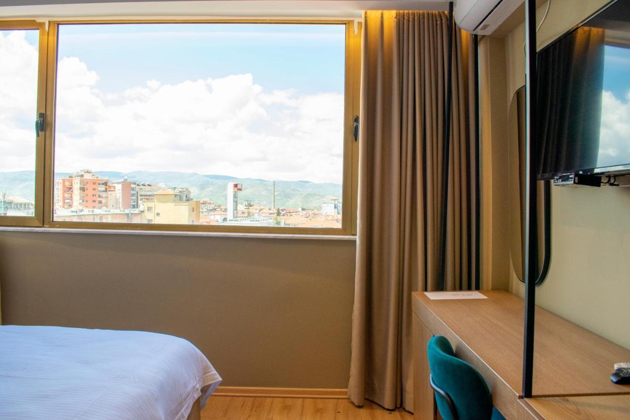 Bocca Hotel Korce Buitenkant foto