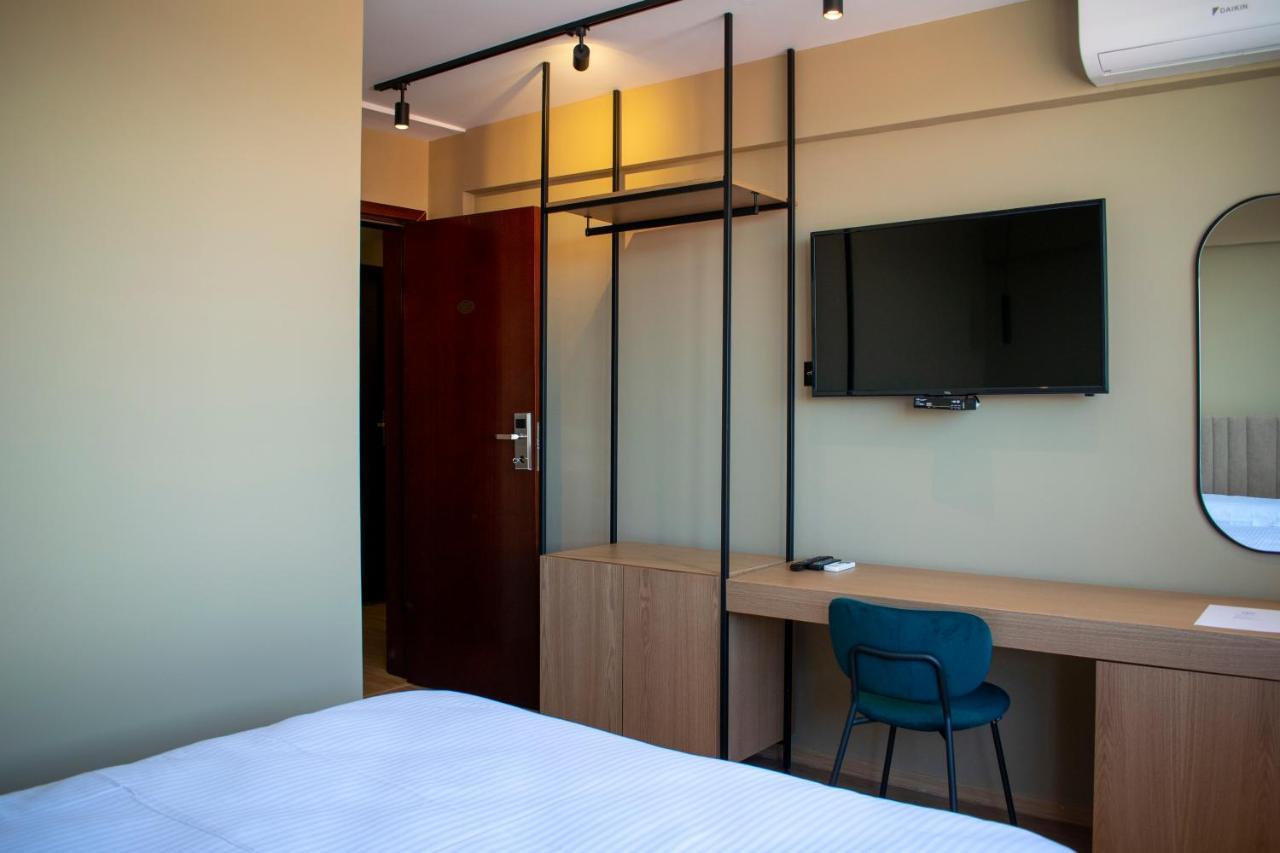 Bocca Hotel Korce Buitenkant foto