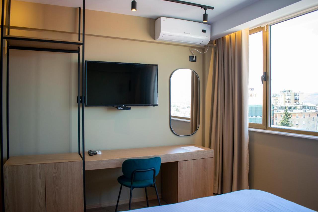 Bocca Hotel Korce Buitenkant foto