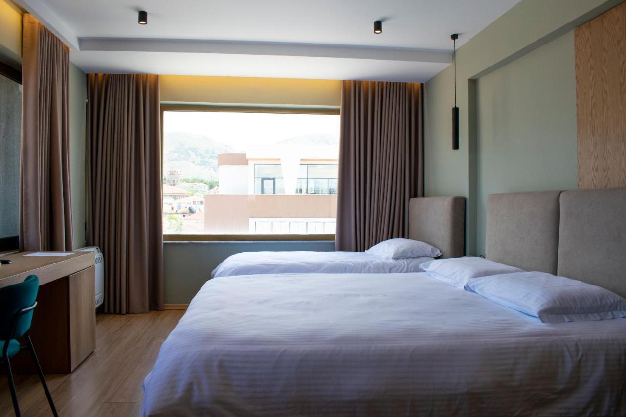 Bocca Hotel Korce Buitenkant foto