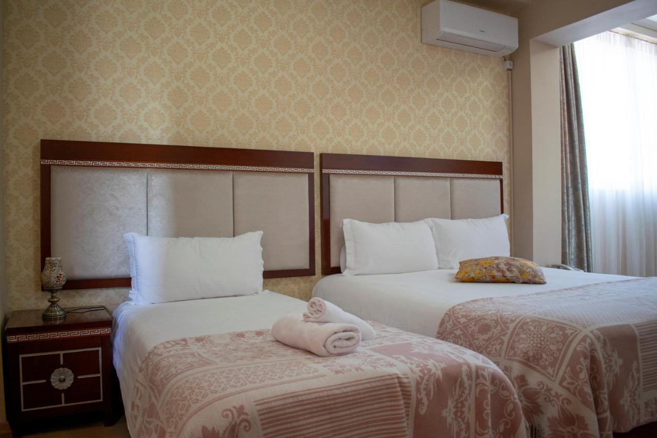 Bocca Hotel Korce Buitenkant foto
